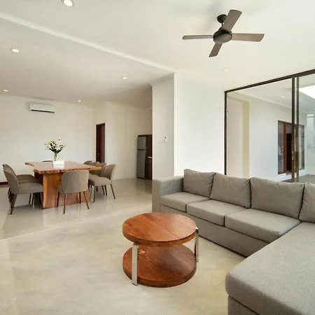 Daha Mansions Seminyak Villa